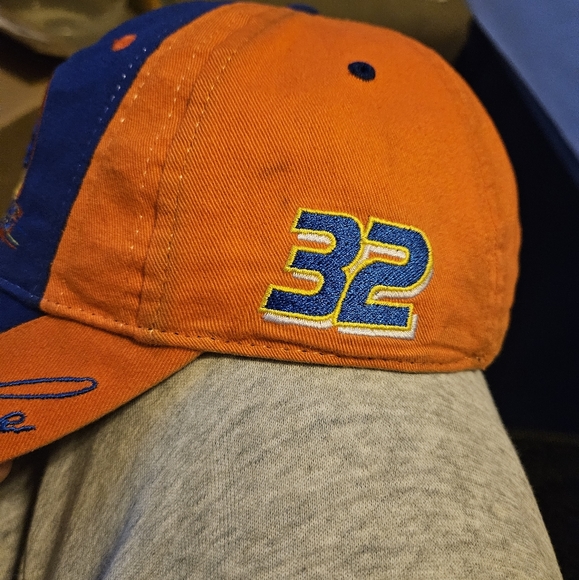 Tide Racing #32 Ricky Craven Signature Adjustable Hat - Picture 5 of 8